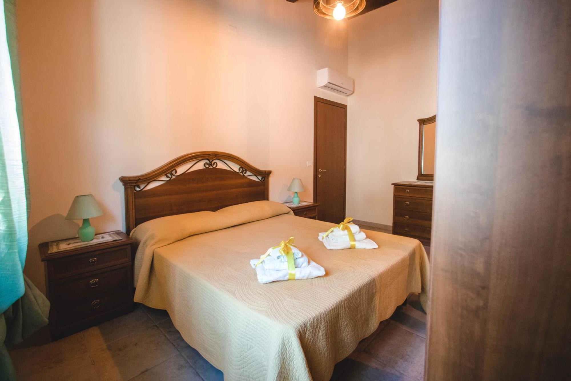 Calami - Villa Romeo - Private Apartments With Pool, Seaview & Olive Grove Santa Caterina Dello Ionio Marina المظهر الخارجي الصورة