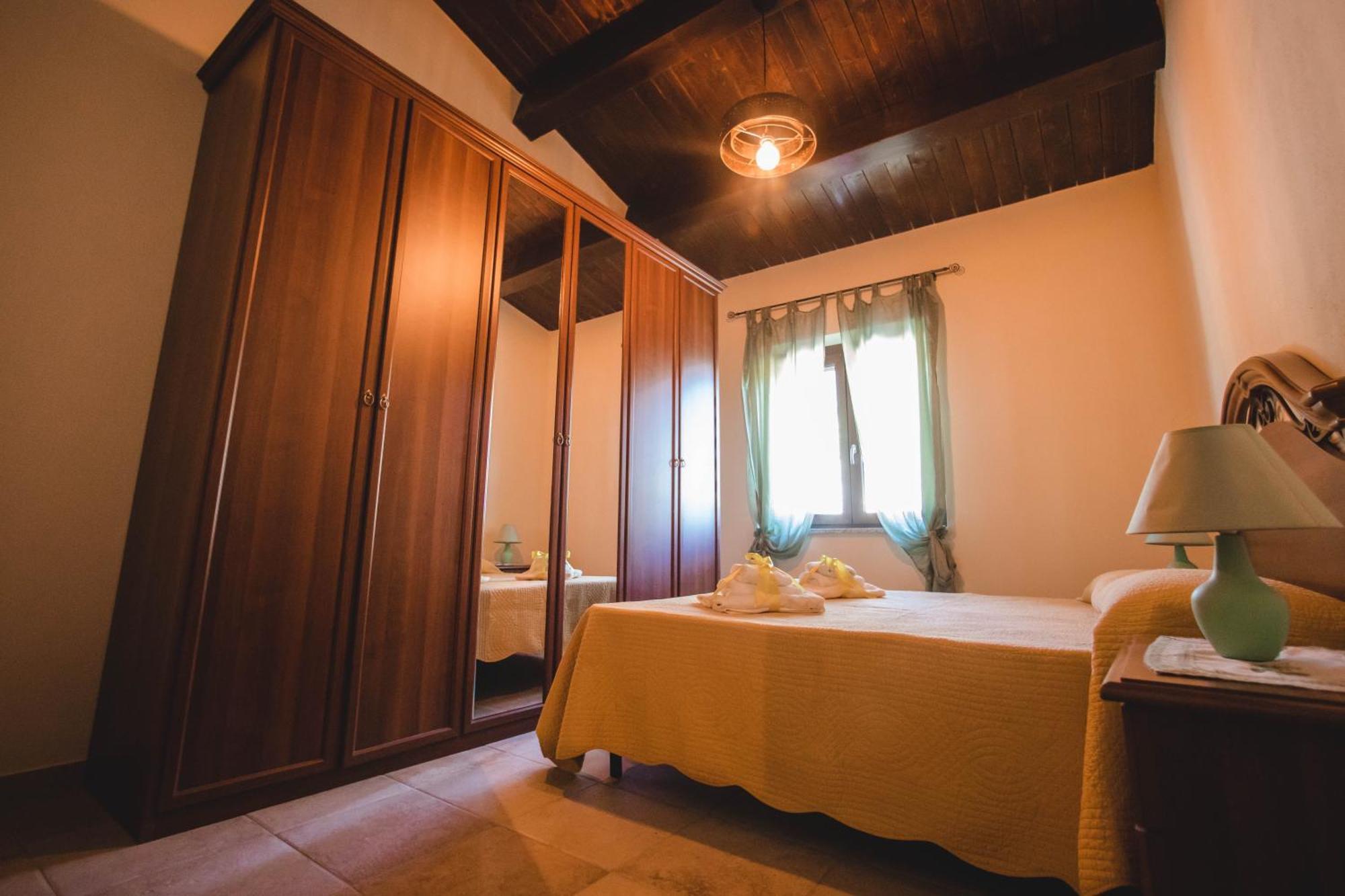 Calami - Villa Romeo - Private Apartments With Pool, Seaview & Olive Grove Santa Caterina Dello Ionio Marina المظهر الخارجي الصورة