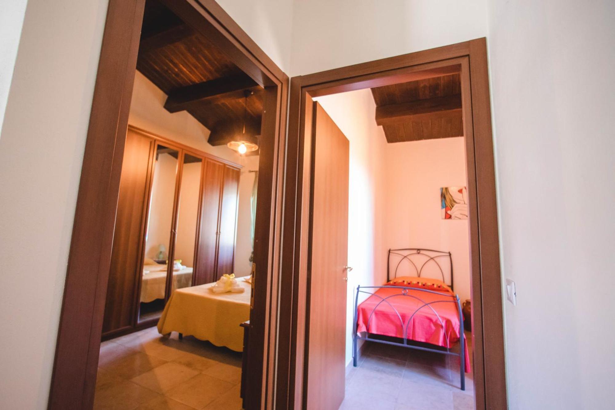 Calami - Villa Romeo - Private Apartments With Pool, Seaview & Olive Grove Santa Caterina Dello Ionio Marina المظهر الخارجي الصورة