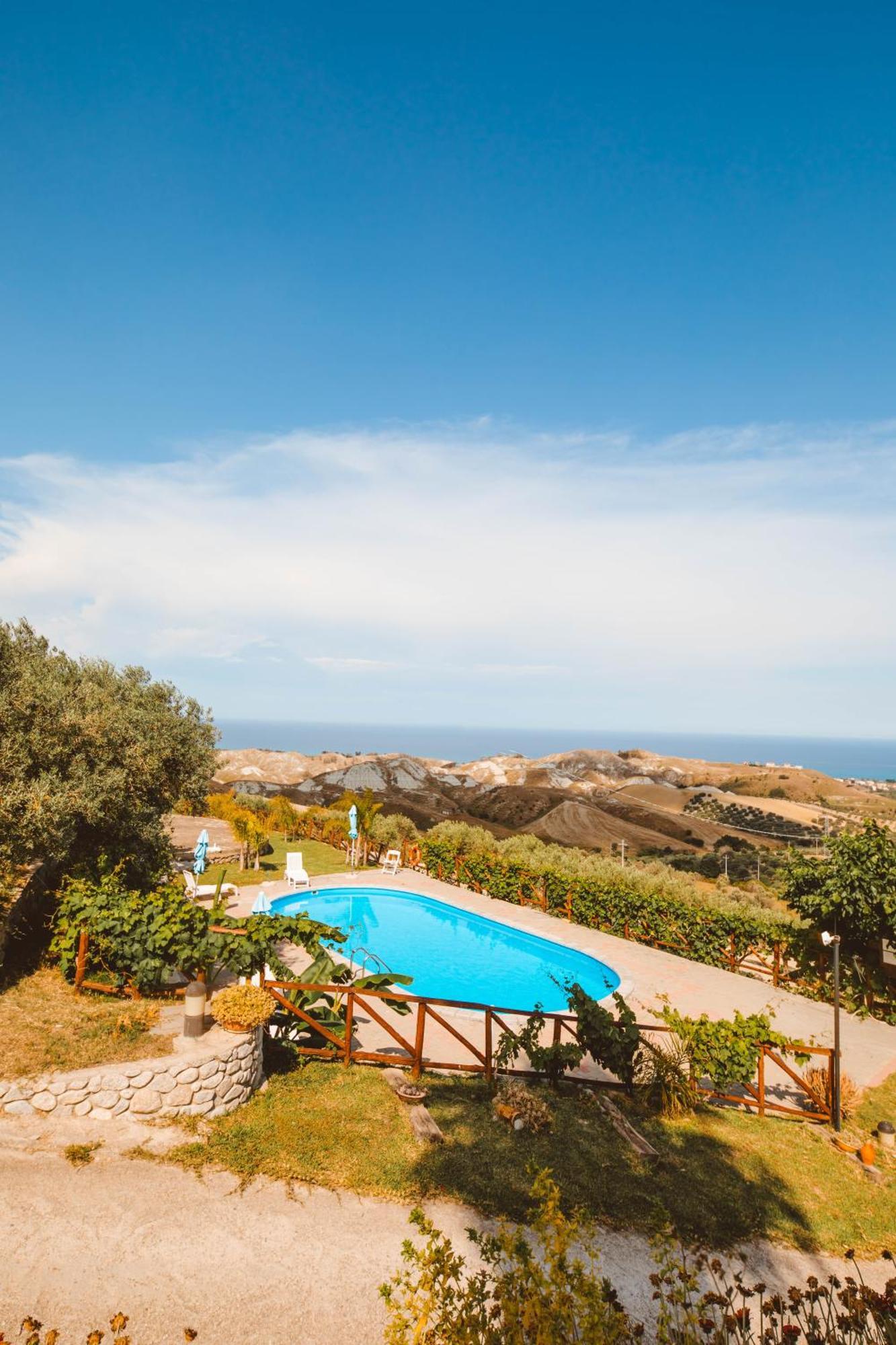 Calami - Villa Romeo - Private Apartments With Pool, Seaview & Olive Grove Santa Caterina Dello Ionio Marina المظهر الخارجي الصورة